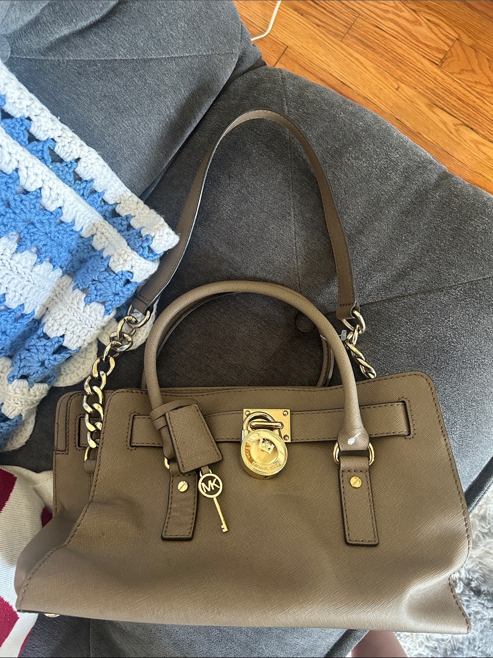 🔐 Michael Kors Taupe Leather Lock & Key Satchel Gold Hardware